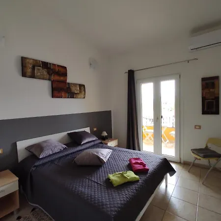 - San Pietro בית נופש Villa San Pietro