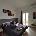 - San Pietro بيت للعطل Villa San Pietro