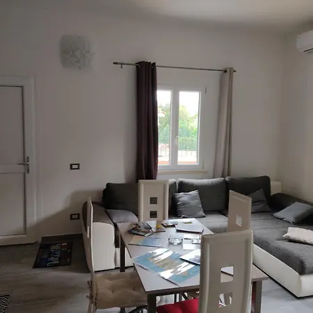 - San Pietro Ferienhaus Villa San Pietro
