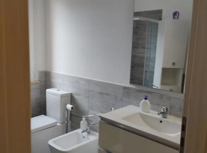 - San Pietro Nyaraló Villa San Pietro