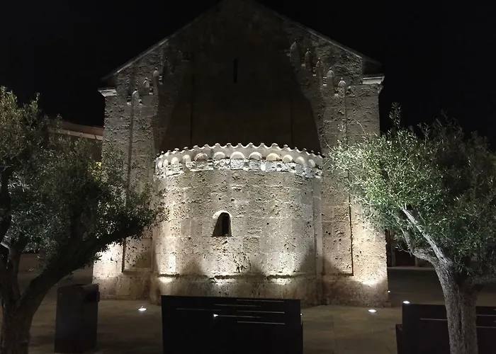 - San Pietro Nyaraló